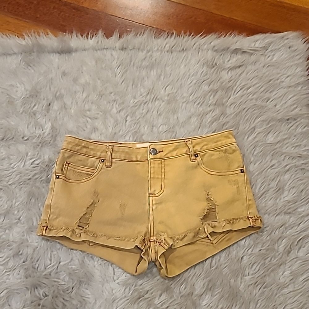 Obey propaganda rustic‎ yellow distressed cuffed jean shorts size 28
